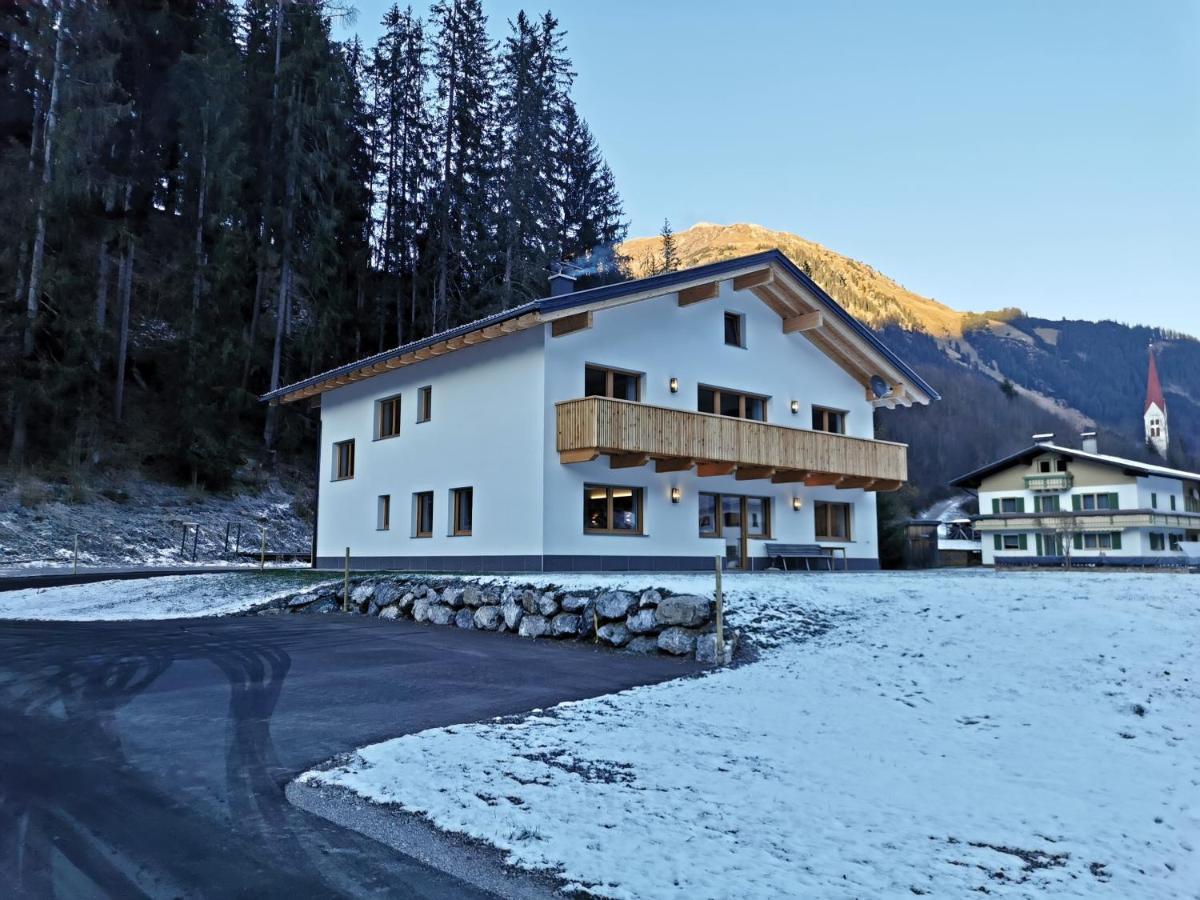 Appartement Bergfuier Holzgau Luaran gambar