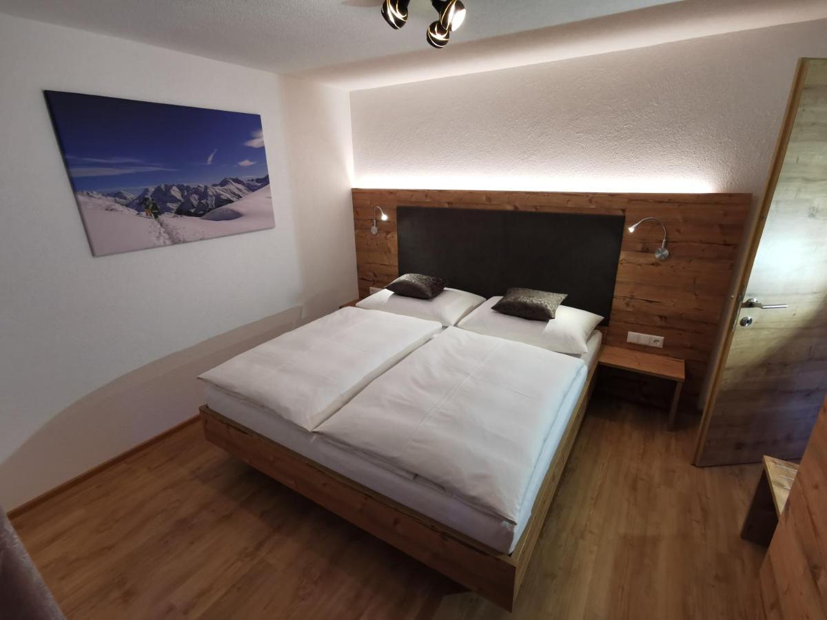 Appartement Bergfuier Holzgau Luaran gambar